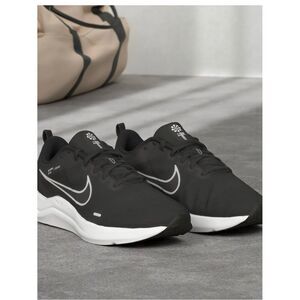 Nike Black with White Accent Athletic Sneakers 12